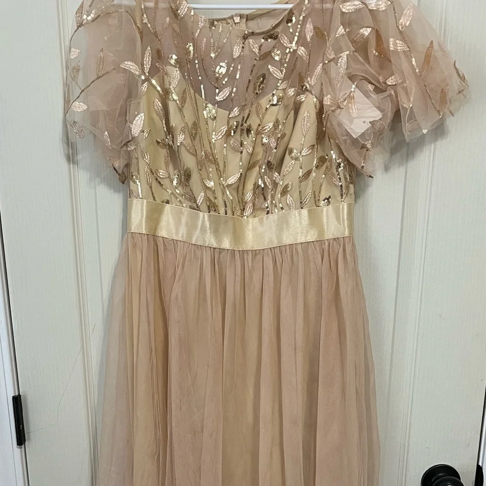 Maxi Wedding Party Dress - Picture 2 of 3